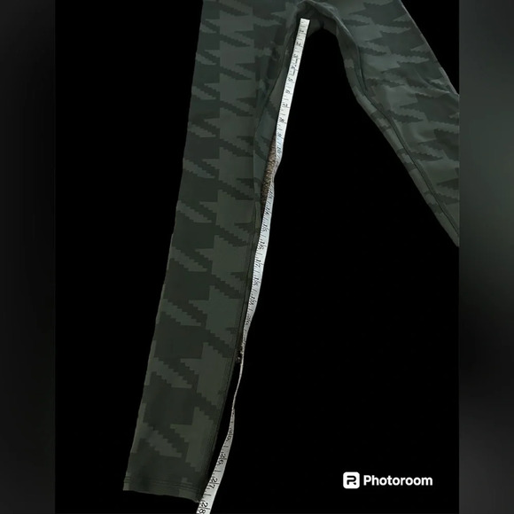 Alo Yoga Herringbone Army Green Full Length Leggings Size XS 28 Inch Womens - Picture 3 of 6